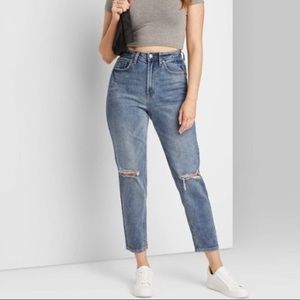 NWT Highest Rise Distressed Mom Jean